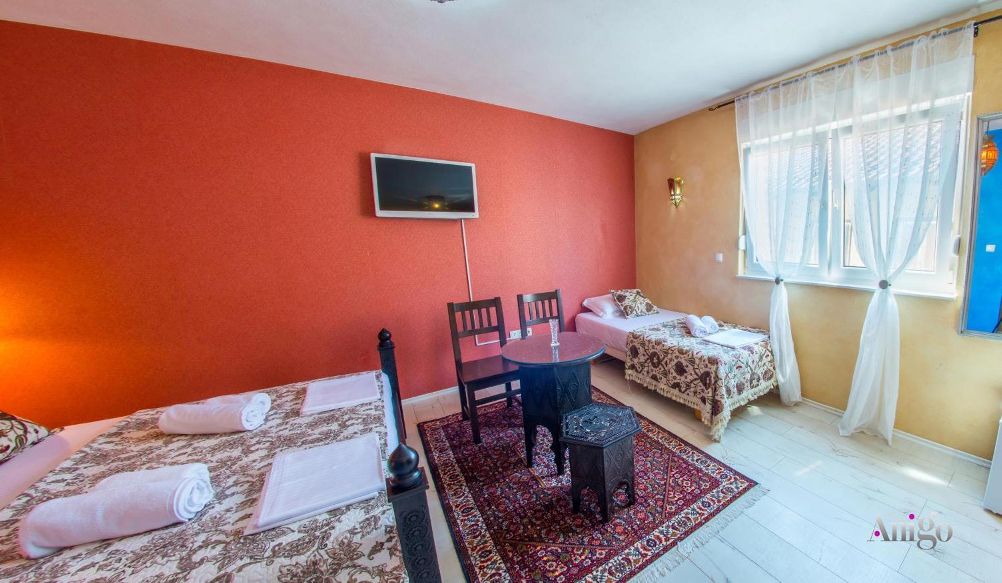 Apartments And Rooms Villa Sulejman Mostar Eksteriør bilde